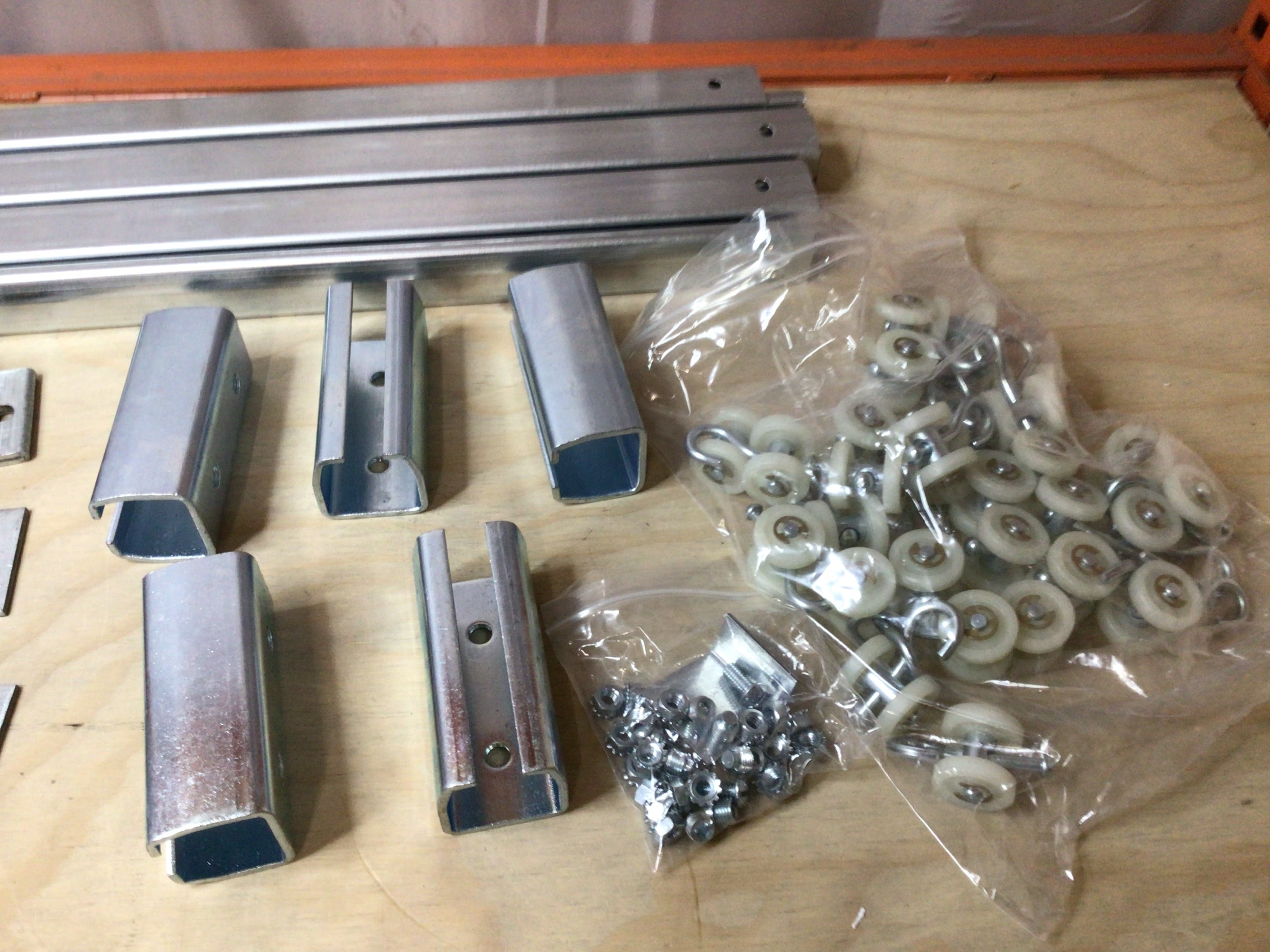 TMI Curtain Wall: 8 ft Ht, 24 ft Wd, Blue, 1 Panels, 18 oz PVC Coated Polyester (8131617554670)